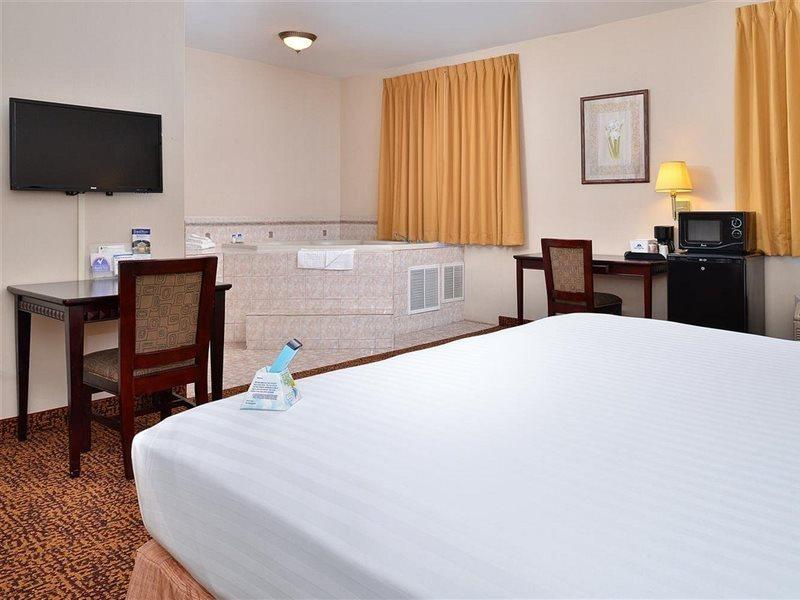 Americas Best Value Inn Westmorland Esterno foto