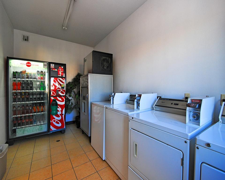 Americas Best Value Inn Westmorland Esterno foto
