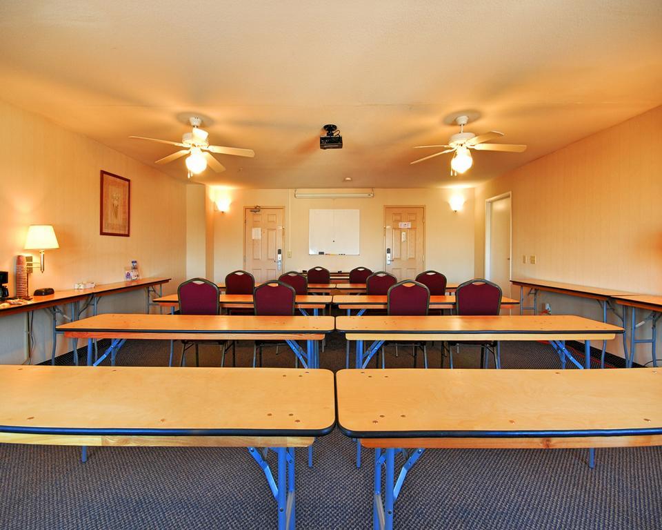 Americas Best Value Inn Westmorland Esterno foto