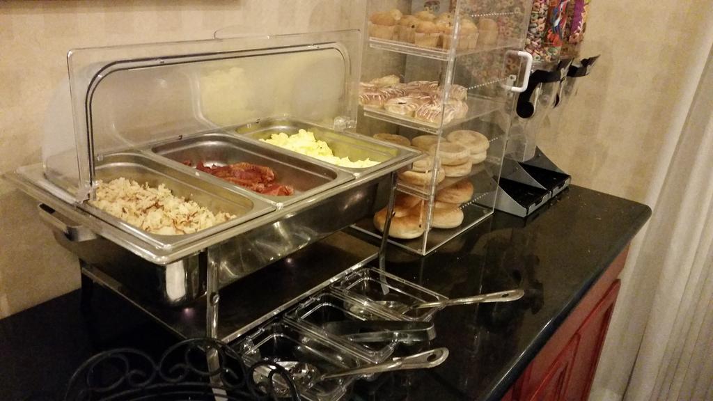 Americas Best Value Inn Westmorland Esterno foto